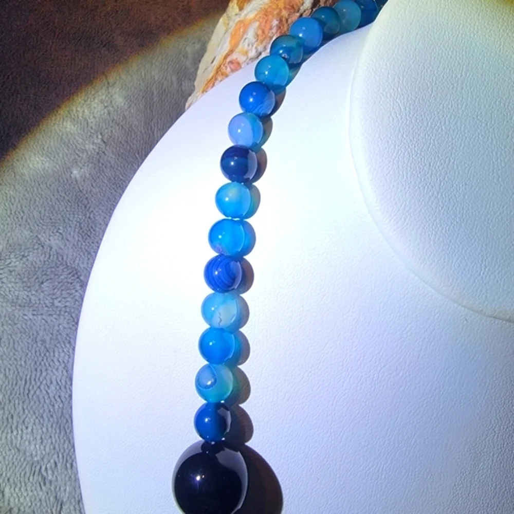 Round 993 Cts Natural Blue Onyx Black Agate Beaded Natural Gemstone Necklace